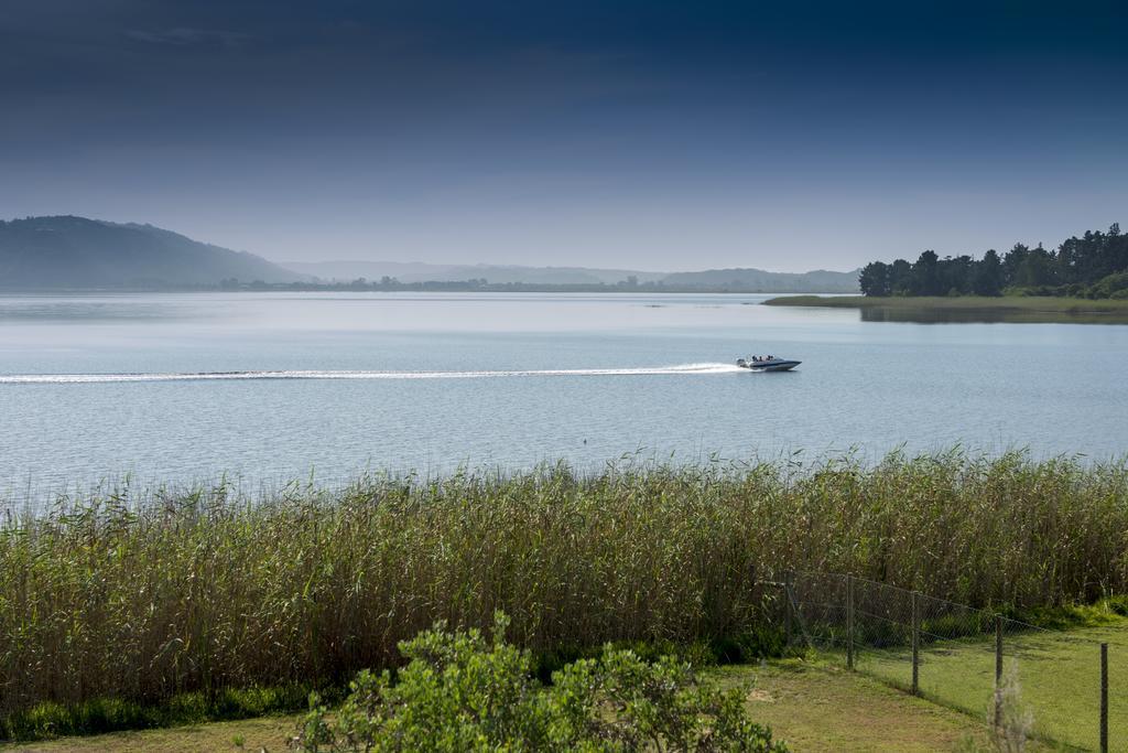 Lakeside Lodge & Spa Sedgefield Exterior photo